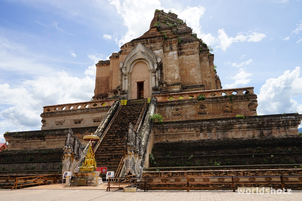 Wat Chedi Luang Varaviharn